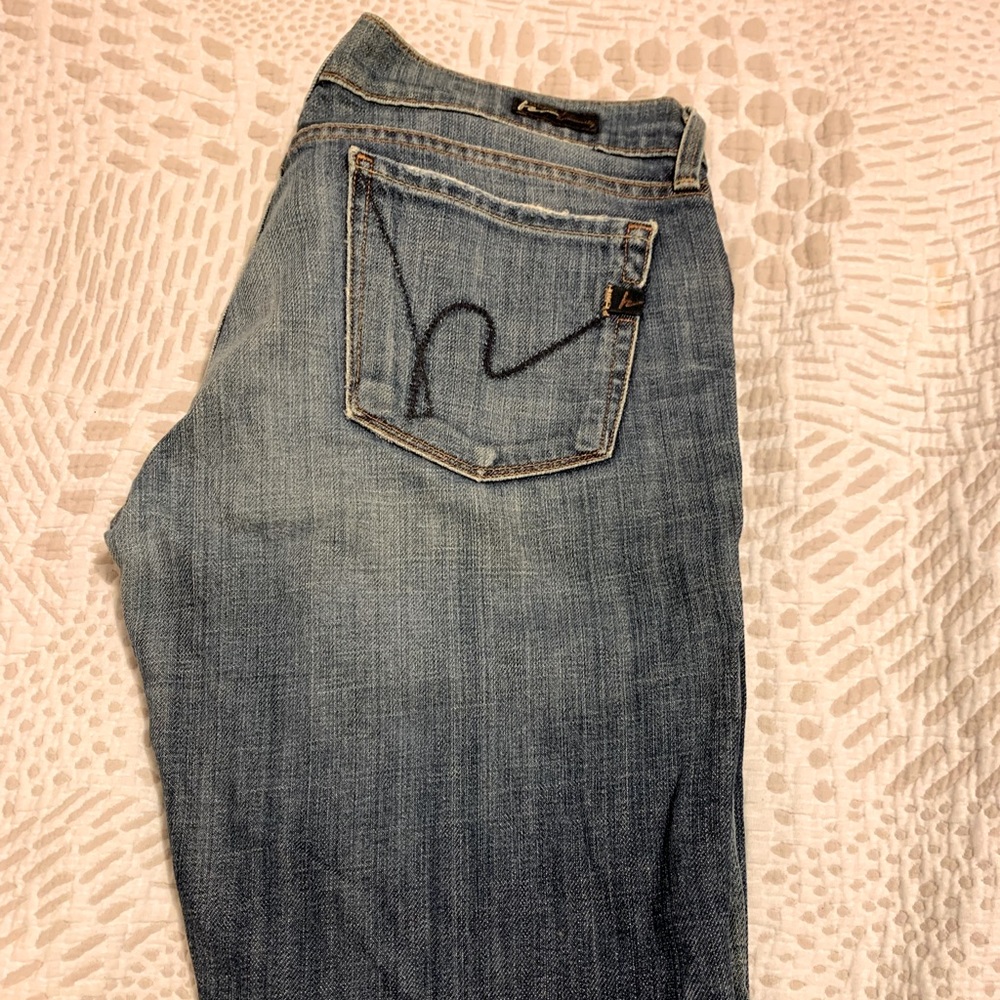 Citizens of Humanity, size 28, classic jean. Great fit,color and condition.